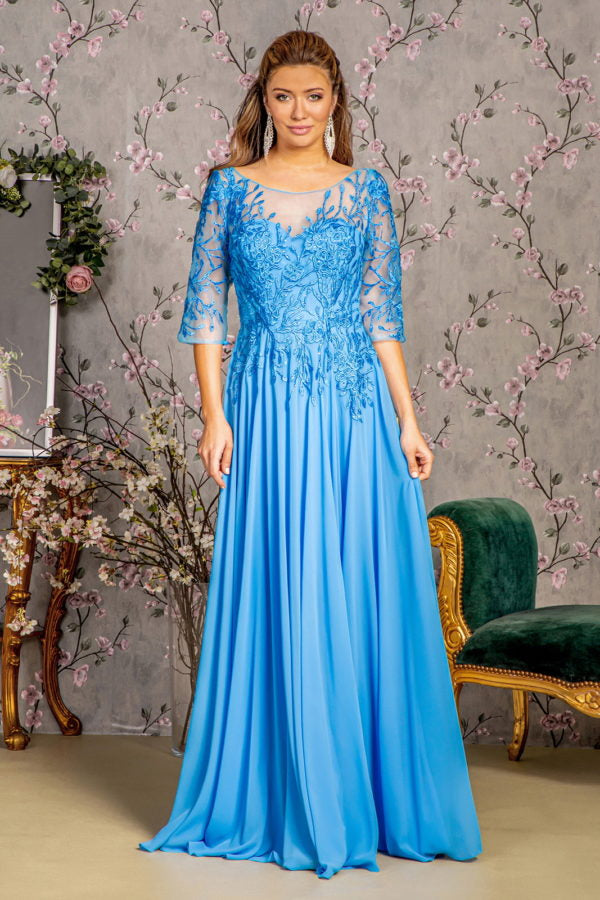 Robe longue ligne A en mousseline avec broderie de perles et encolure transparente dos en V